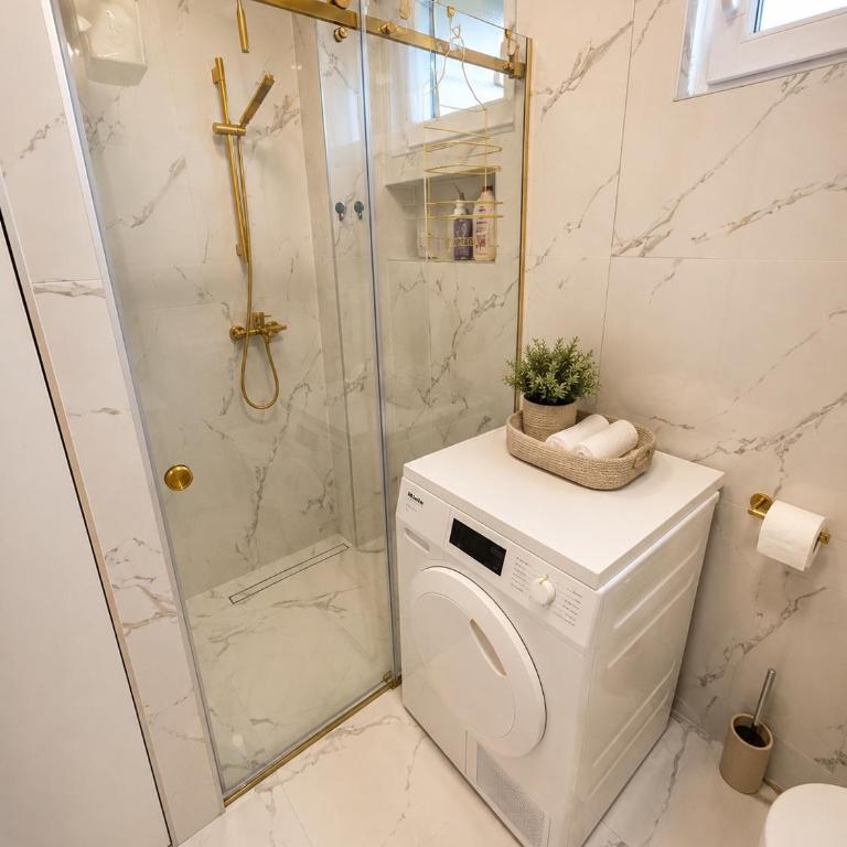 Apart-pool Tivat - Apartman sa 2 Spavaće Sobe - 19