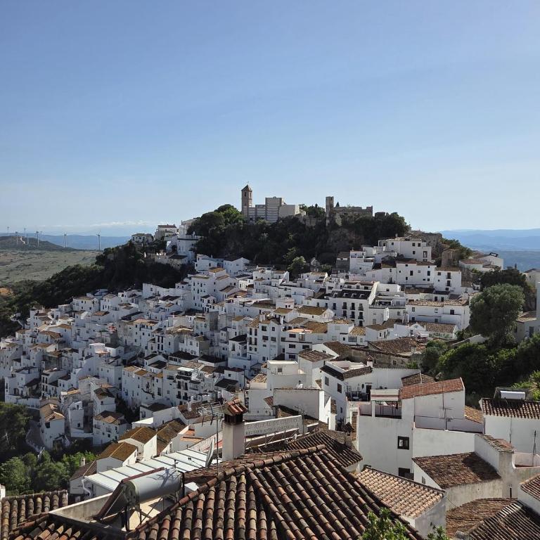 Sea View Penthouse Apartment with Hot Tub - Casa Bella Vista, Buenas Noches , Estepona - Appartement 3 Chambres - 88