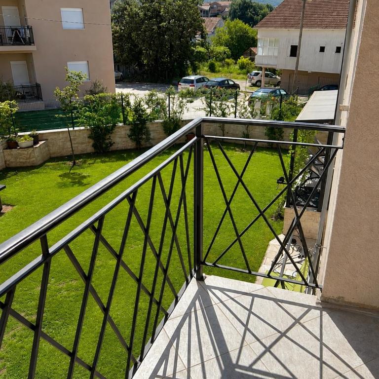 Apart-pool Tivat - Apartman sa 2 Spavaće Sobe - 7