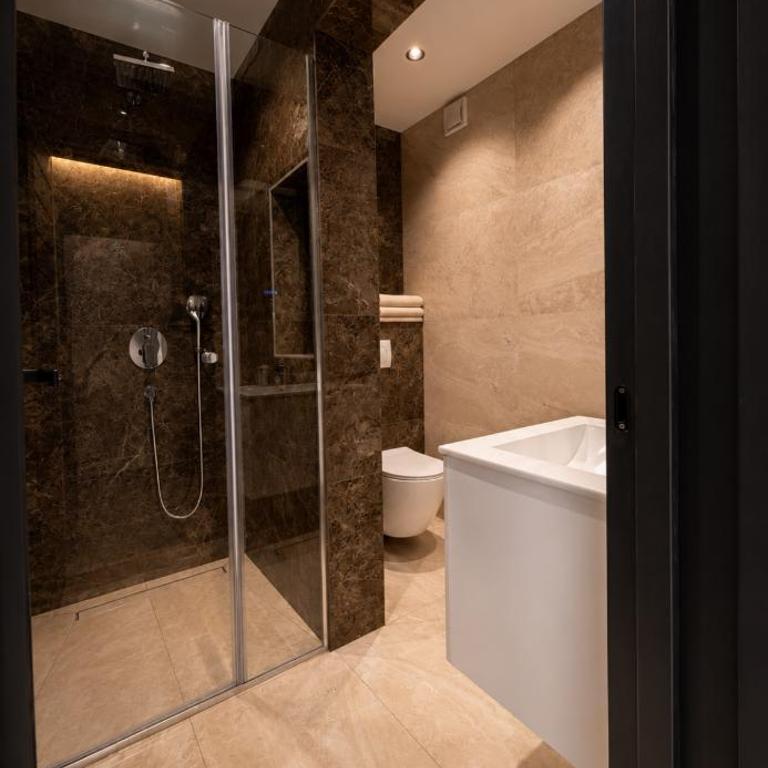 Linea Apartment - One-Bedroom Apartment - 24