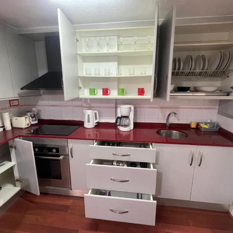 Torrevieja Beachside 3-Bedroom Apartment - Apartamento de 3 dormitorios con vistas al mar - 10
