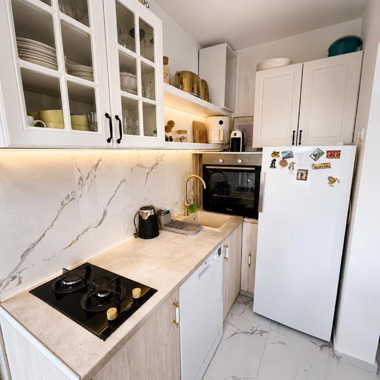 Apart-pool Tivat - Apartman sa 2 Spavaće Sobe - 14