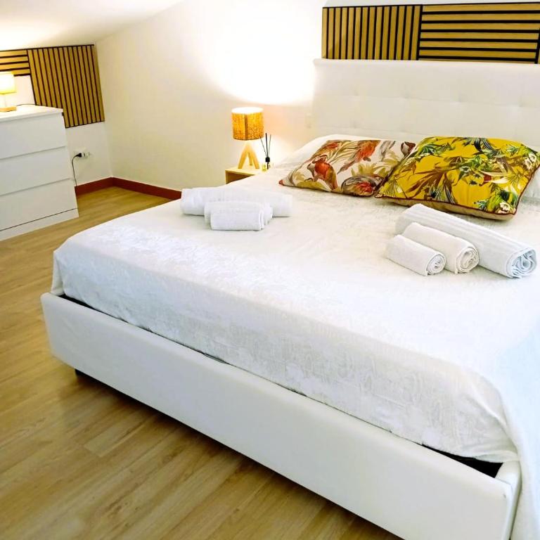 La Dimora di Deborah Terrazza Panoramica, Centro & Stazione a 4 min, Relax e Comfort - Apartment mit 1 Schlafzimmer - 20