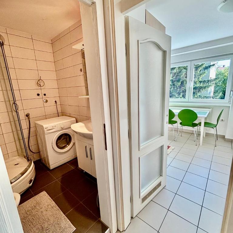 Apartment in Center - Great Location! - One-Bedroom Family Apartment - 19