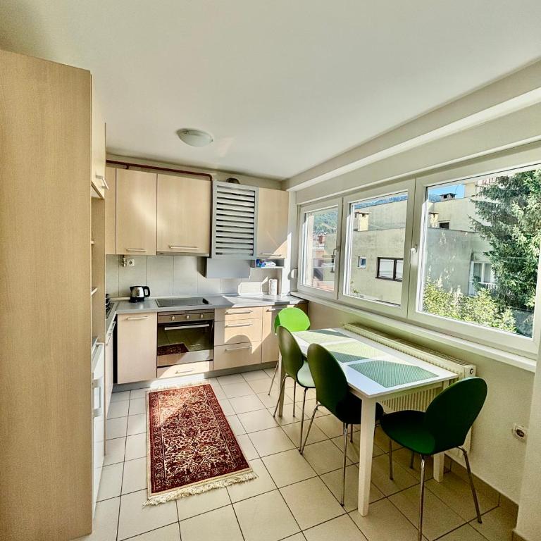 Apartment in Center - Great Location! - One-Bedroom Family Apartment - 17
