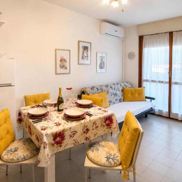 Residence The Yellow Fish with Pool - Appartamento Superior con 2 Camere da Letto - 11