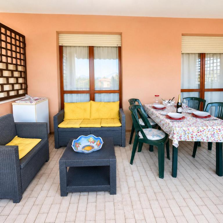 Residence The Yellow Fish with Pool - Appartamento Superior con 2 Camere da Letto - 6