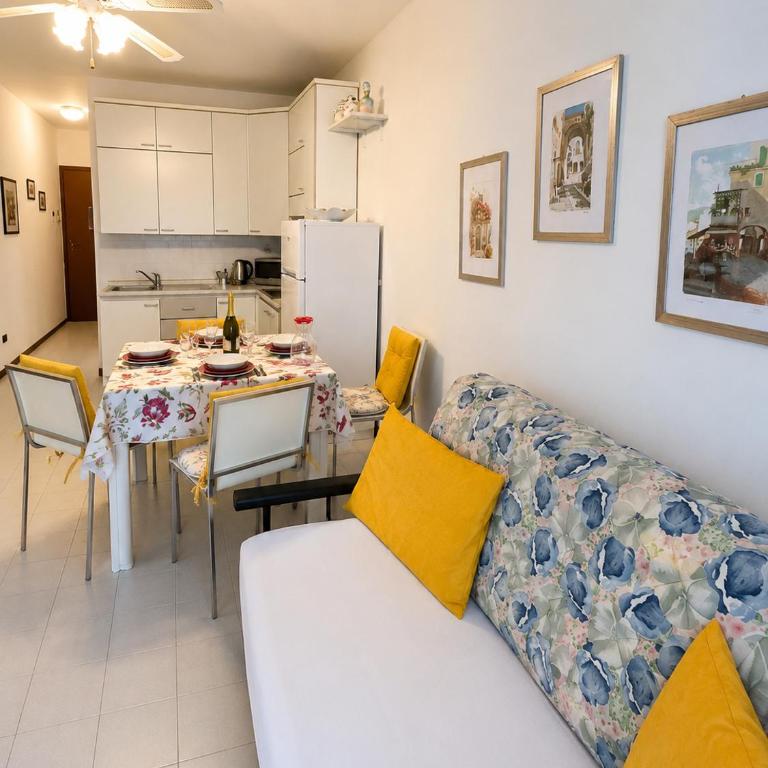 Residence The Yellow Fish with Pool - Appartamento Superior con 2 Camere da Letto - 13