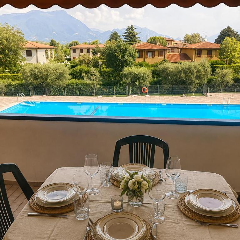 Residence The Yellow Fish with Pool - Appartamento Superior con 2 Camere da Letto - 1