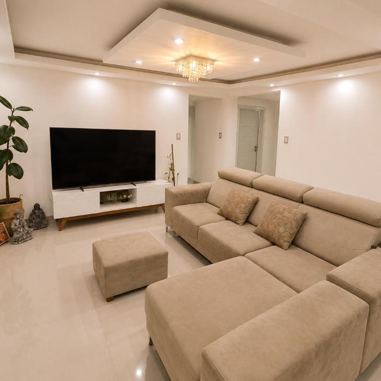 Complejo corporativo Albornoz alquiler temporario DPTO 1 - Apartamento de 3 dormitorios Premium - 2