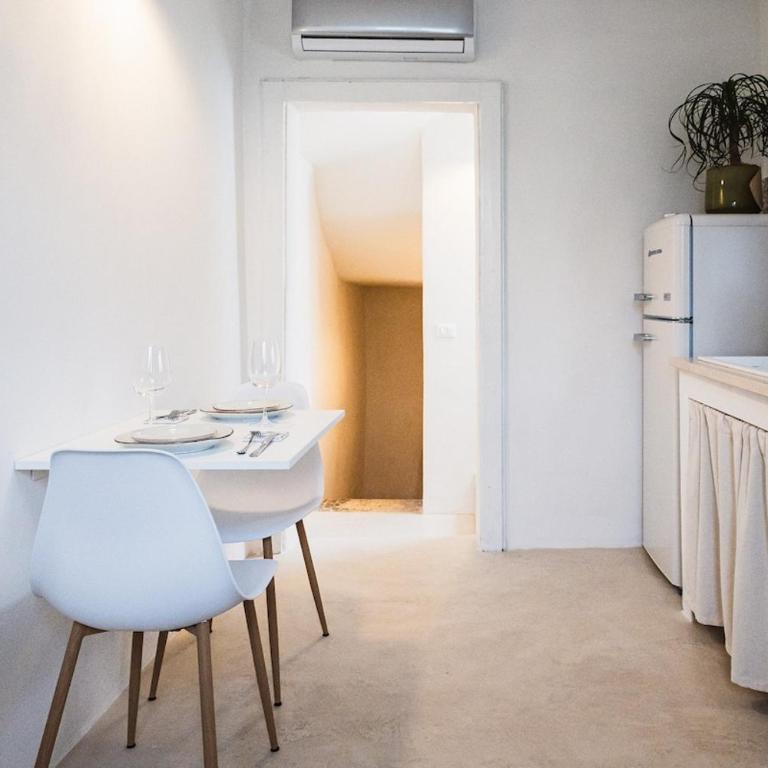 Slow life - terrace - 3 min to center - free park - Apartment mit 1 Schlafzimmer - 31