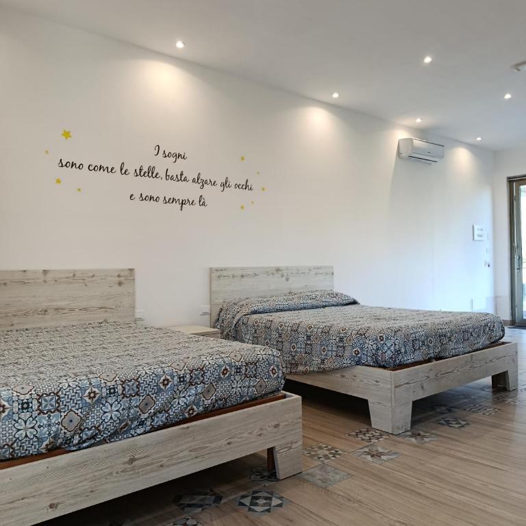Sicily Rooms Appartamenti - Vierbettzimmer - 3
