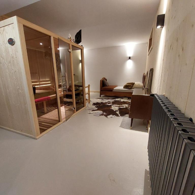 CHALET CHALEUREUX Vallée DE CHAMONIX 4CH 4SDB SAUNA - Chalet - 10