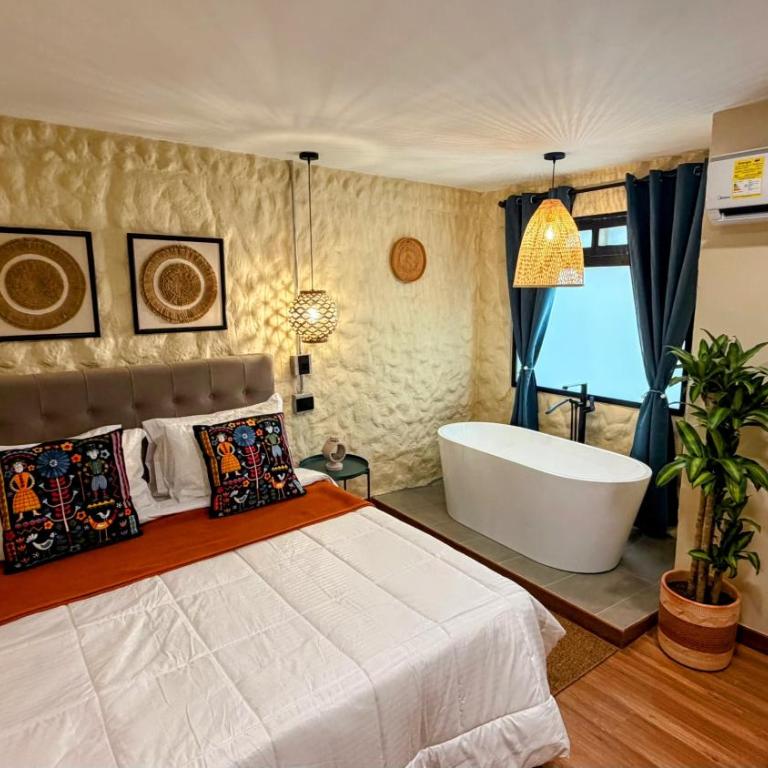 Nam Hotel Boutique Medellin - Deluxe Double Room with Bath - 6