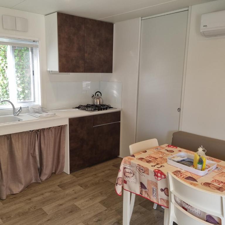 Camping La Rocca - Casa Mobile - 3