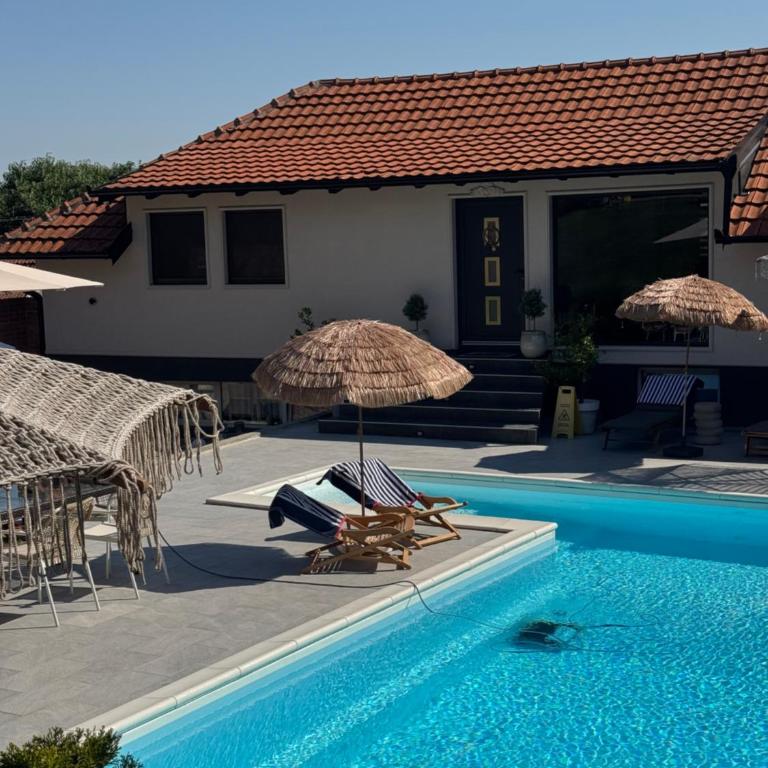Infinity - Vila - 1