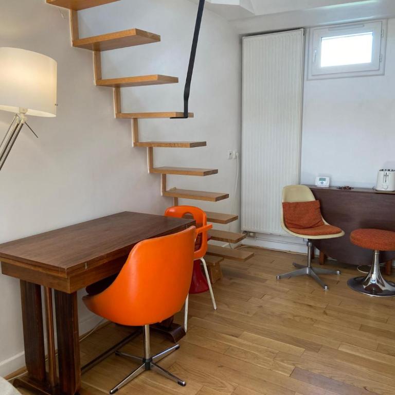 Marais Studio with Mezzanine - Studio avec Mezzanine - 25