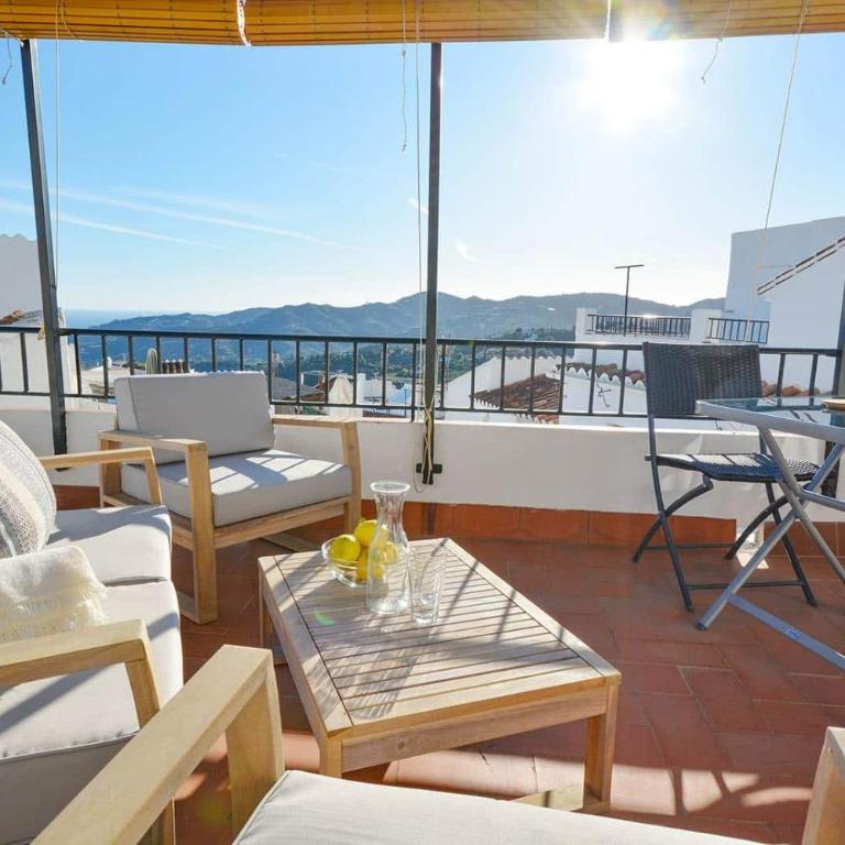 Casa Rosario Frigiliana - Historic townhouse with amazing rooftop terrace - Casa de 3 dormitorios - 1