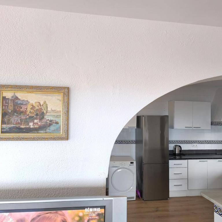 Villa near the beach with fantastic sea views with swimming pool - Villa - 32