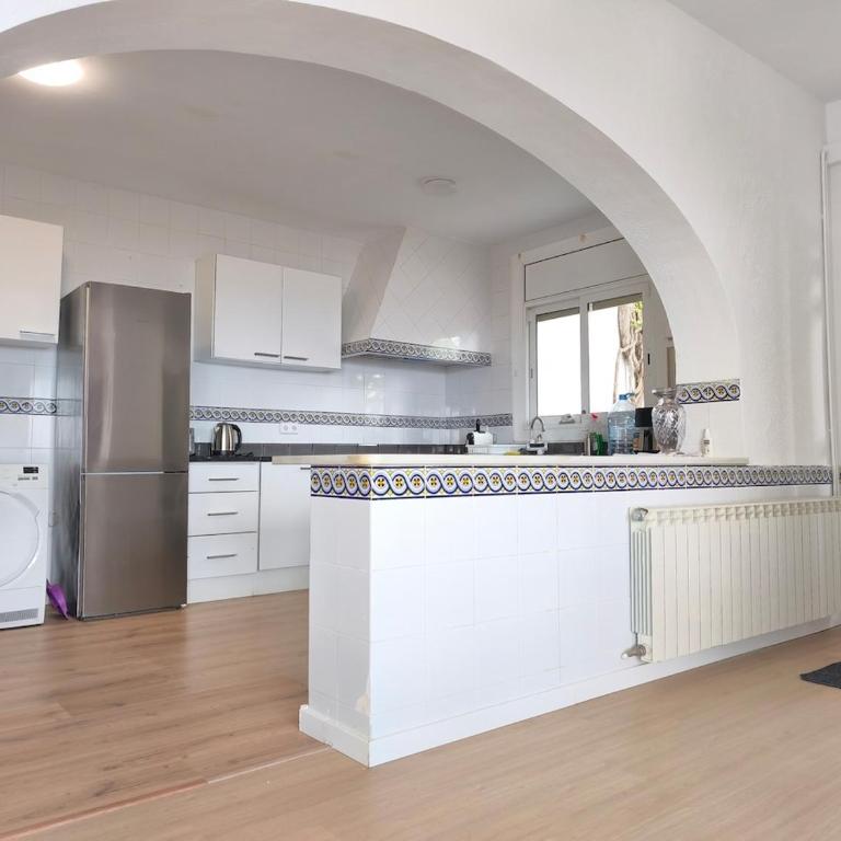 Villa near the beach with fantastic sea views with swimming pool - Villa - 6