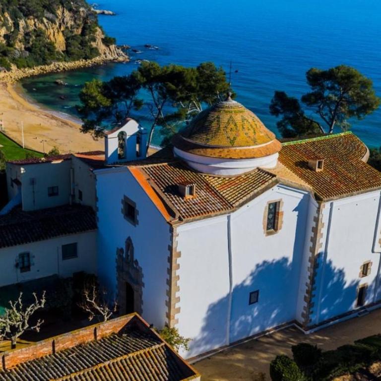 Villa near the beach with fantastic sea views with swimming pool - Villa - 35