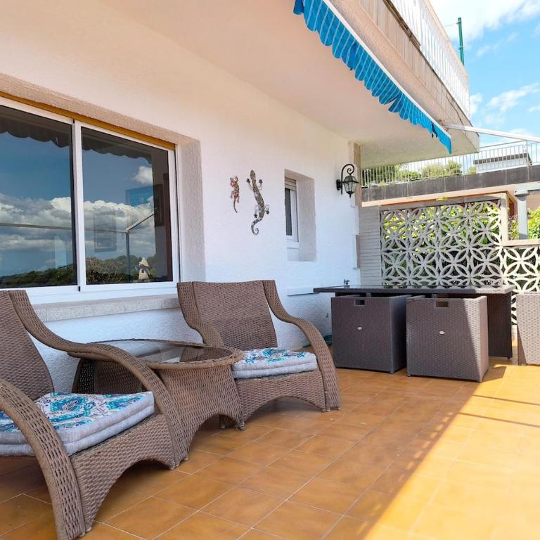 Villa near the beach with fantastic sea views with swimming pool - Villa - 42