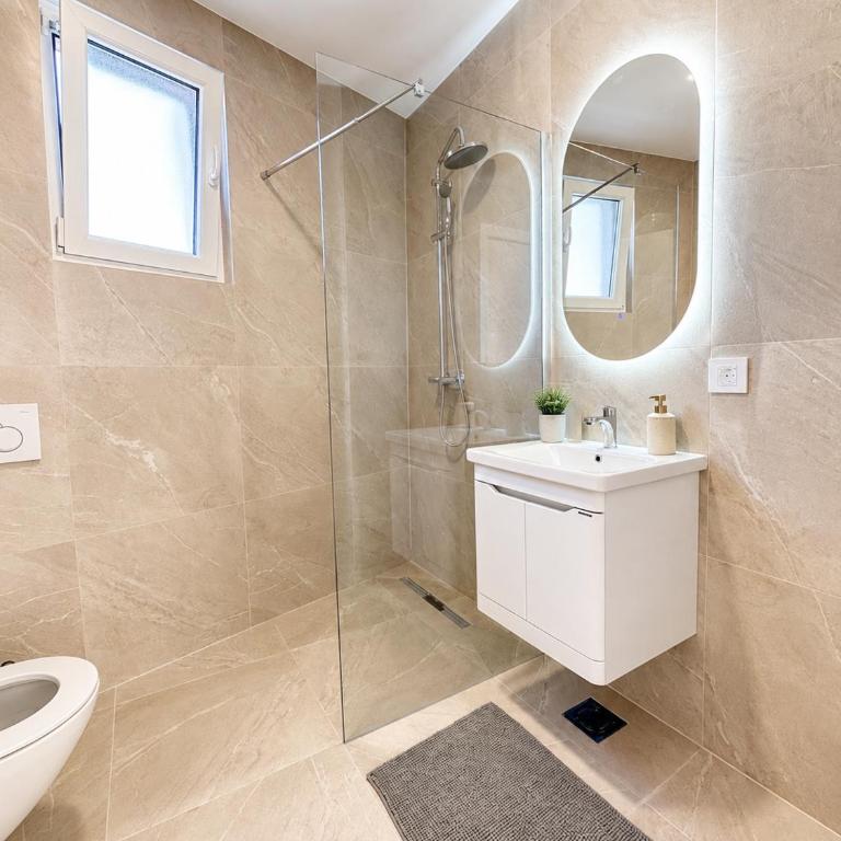 Central Stay - Apartman sa 2 Spavaće Sobe - 9
