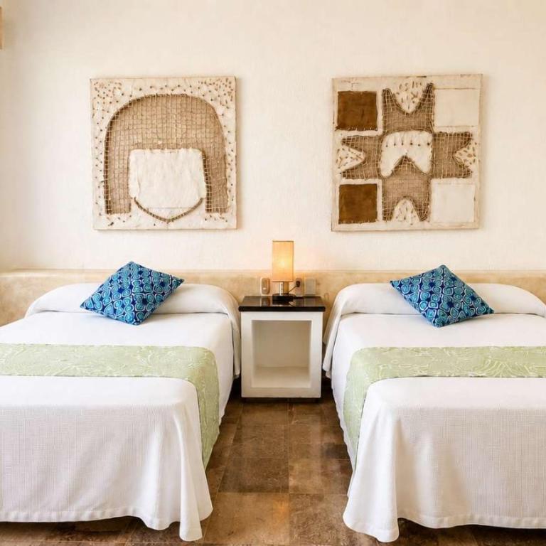 7BR Villa with Private Pool & Spectacular Views - Villa - 28
