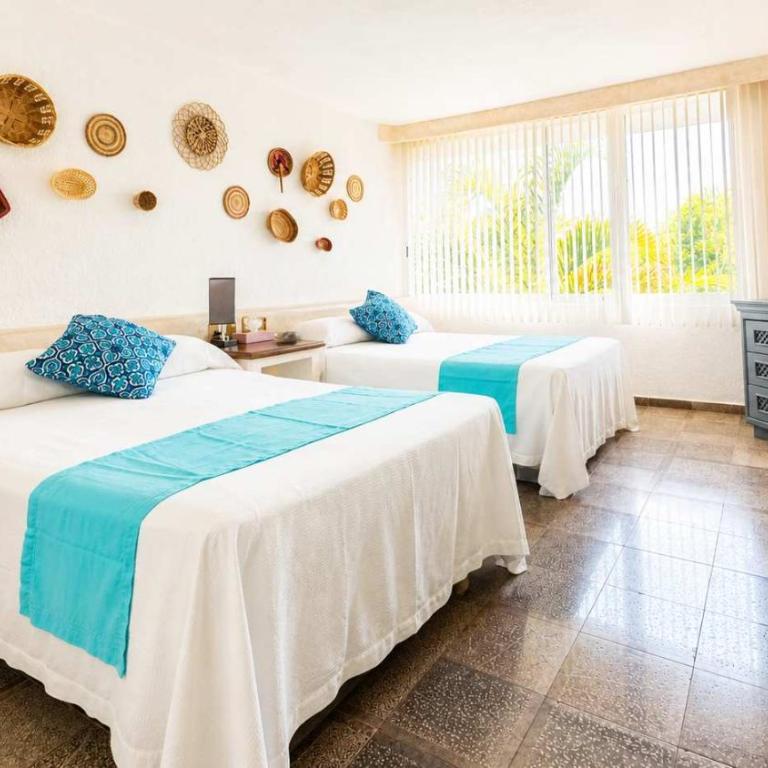 7BR Villa with Private Pool & Spectacular Views - Villa - 31