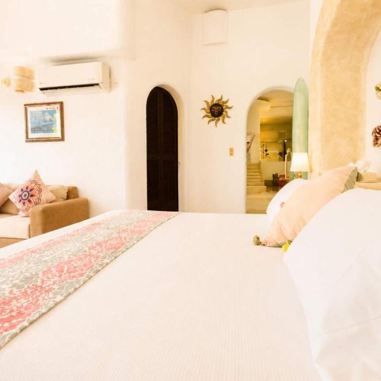 7BR Villa with Private Pool & Spectacular Views - Villa - 38