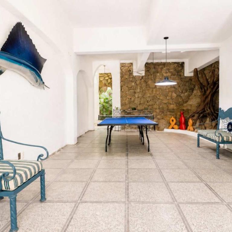 7BR Villa with Private Pool & Spectacular Views - Villa - 51