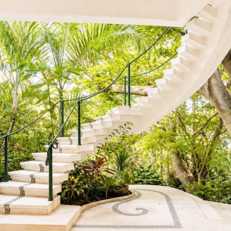 7BR Villa with Private Pool & Spectacular Views - Villa - 52