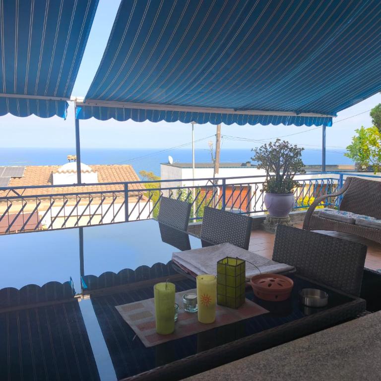Villa near the beach with fantastic sea views with swimming pool - Villa - 4