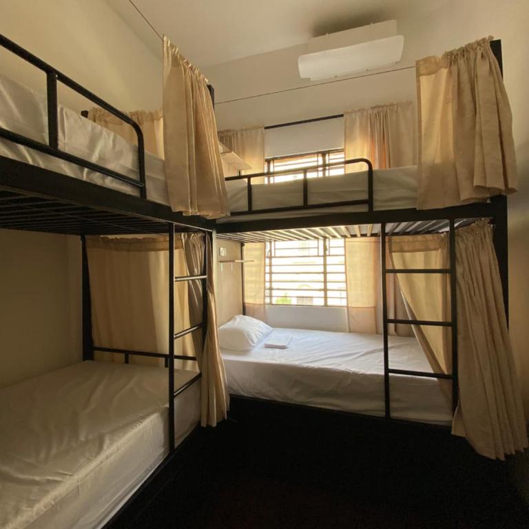 Til Sunrise - Bed in 6-Bed Female Dormitory Room - 3