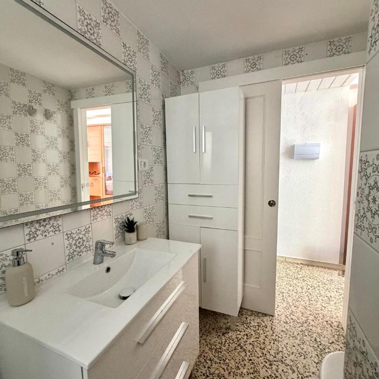 Casa Luisa - ROMA II 1 min de la playa andando !!! - Apartment mit 4 Zimmern - 16