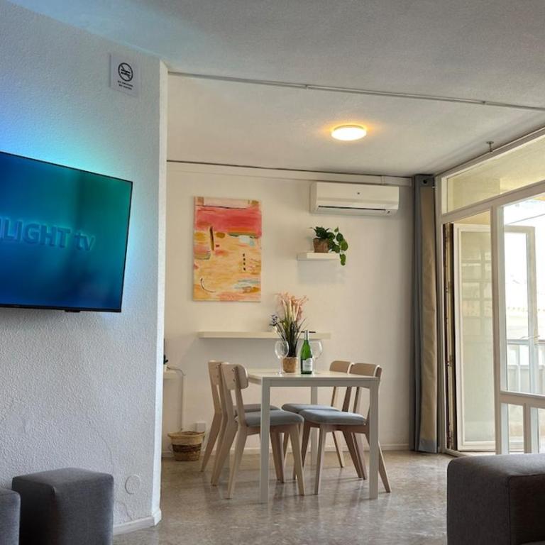 Beach Apartment with pool - La Carihuela - Apartamento de 1 dormitorio - 3