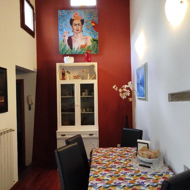Casa Quaratesi - Two-Bedroom Apartment with Terrace - 39