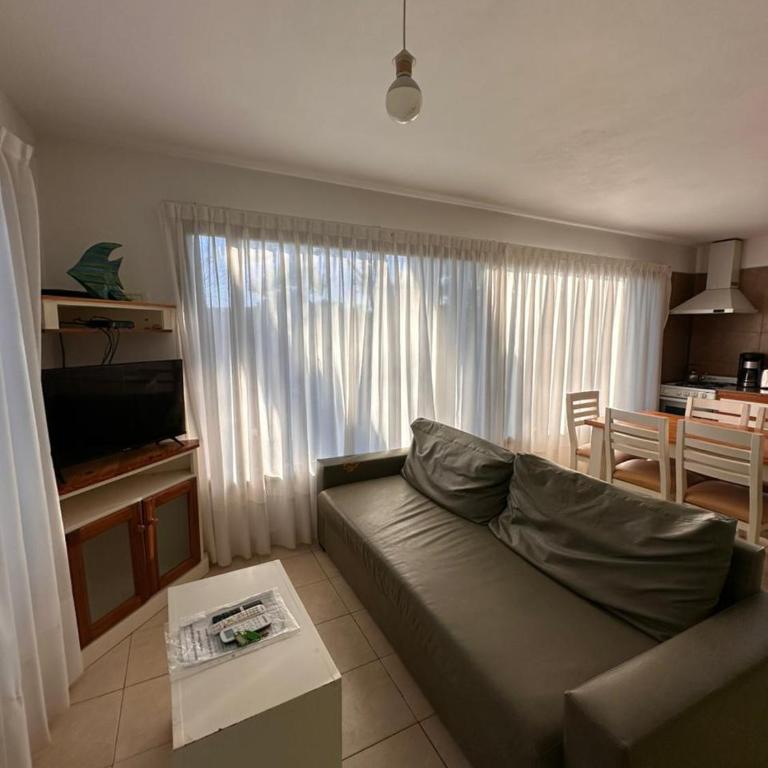 Departamentos Robette ostente-pinamar - Two-Bedroom Apartment - 10