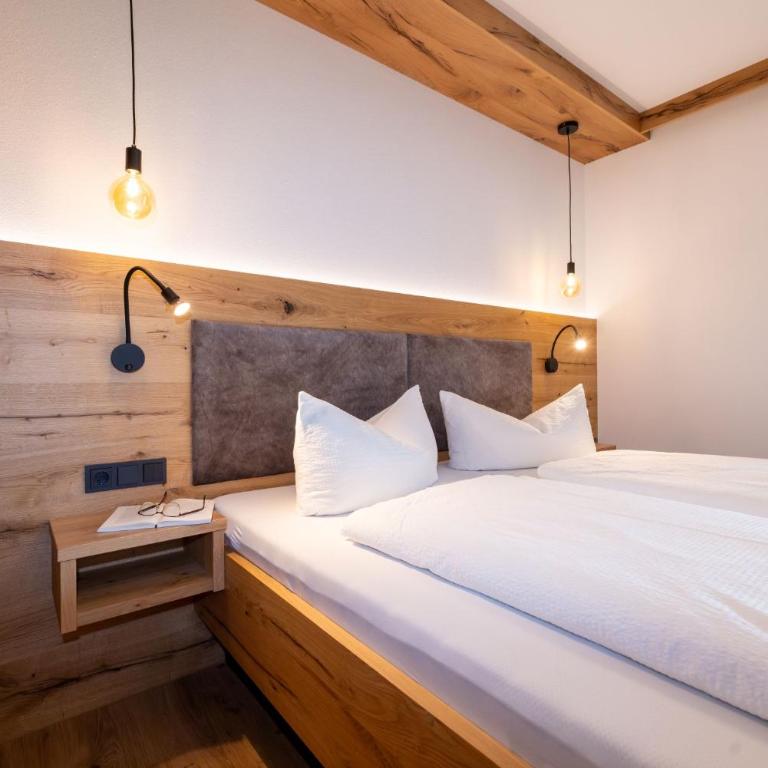 Freihof Apart - Apartment mit 1 Schlafzimmer und Dusche - 4