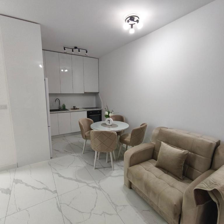 Zaha my place - One-Bedroom Apartment with View - 7