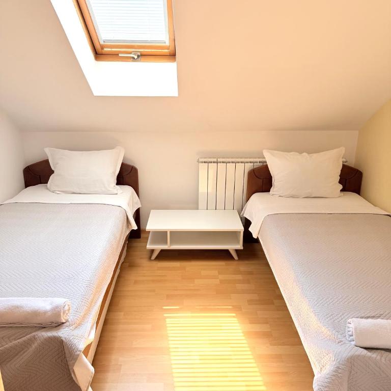 Sarajevo Apartments Casa United - Deluks Apartman sa 2 Spavaće Sobe - 14
