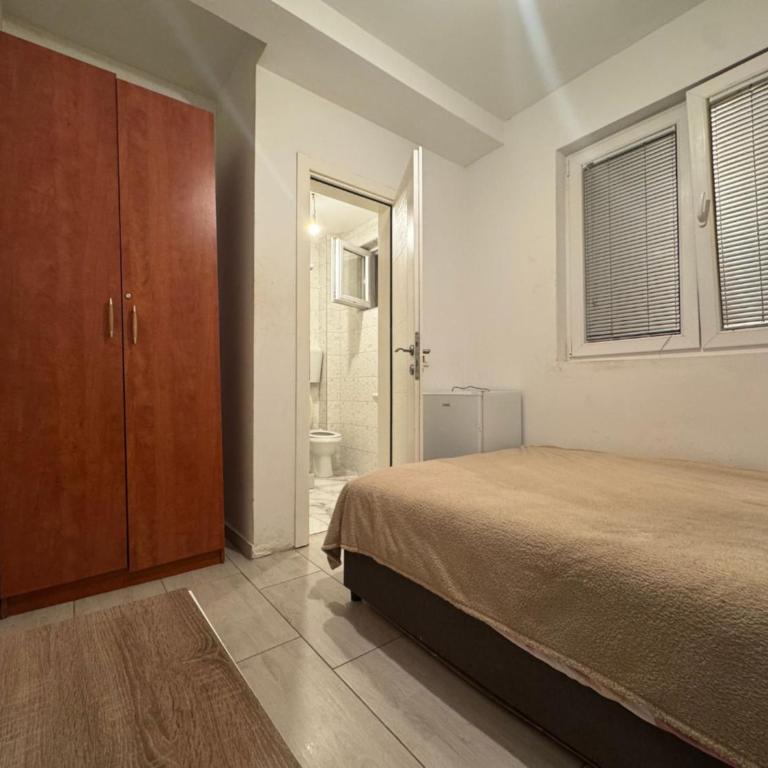 En-Suite Room Budva - Doppelzimmer mit eigenem Bad - 1