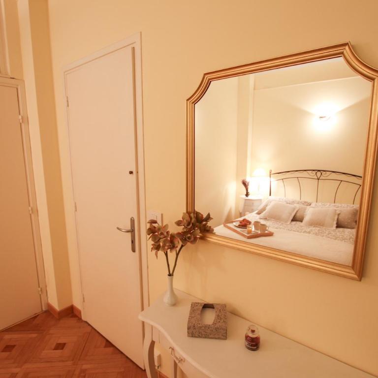Seafront Flat on the Promenade - Next to Negresco - Appartement 2 Chambres avec Balcon et Vue sur la Mer - 19