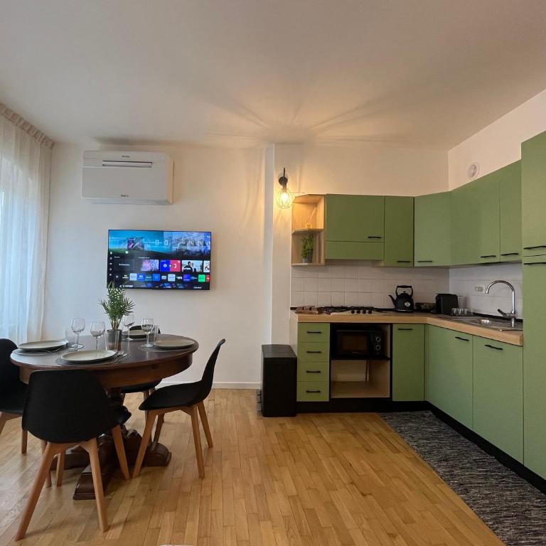 MEK Corradi House - Apartment mit 2 Schlafzimmern - 2