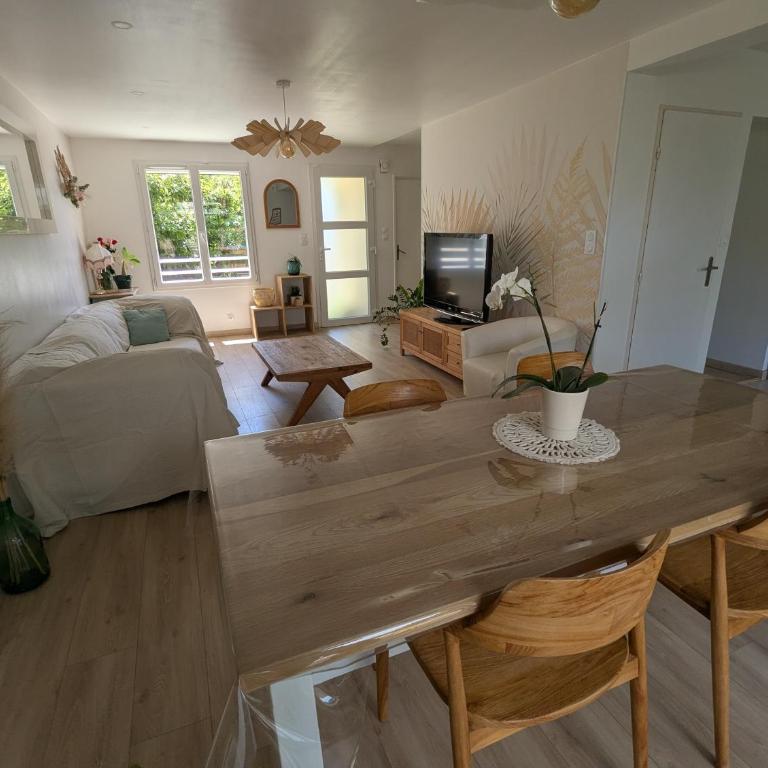 Maison familiale proche plages et Montpellier - Maison 3 Chambres - 10