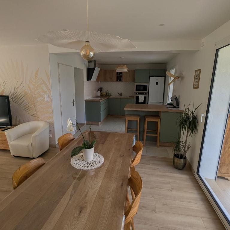 Maison familiale proche plages et Montpellier - Maison 3 Chambres - 14