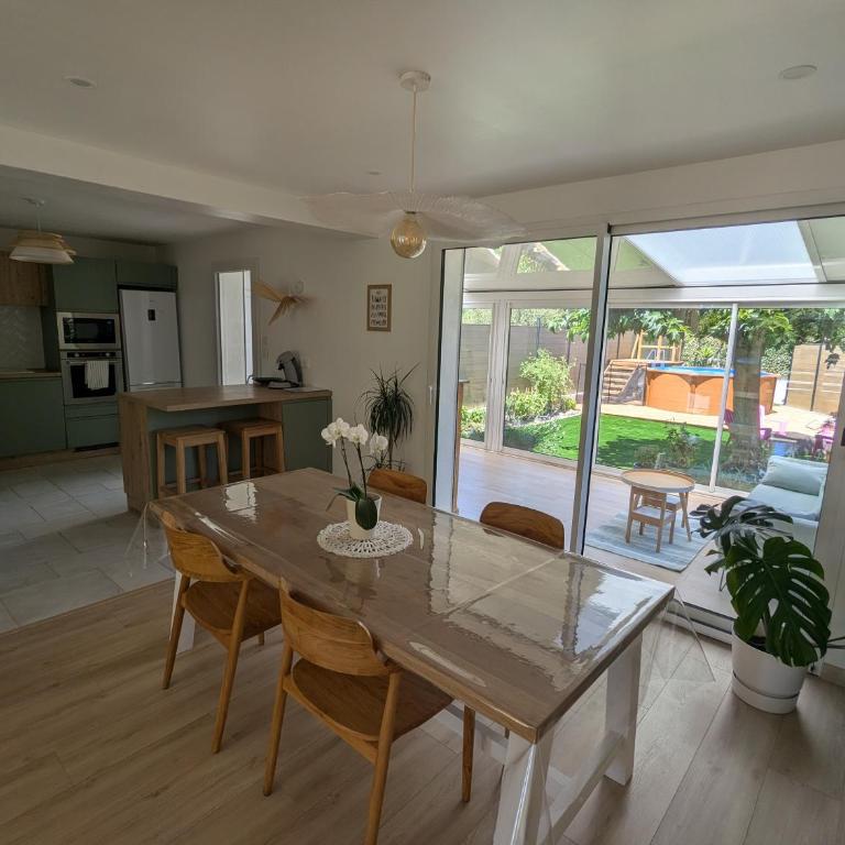 Maison familiale proche plages et Montpellier - Maison 3 Chambres - 16