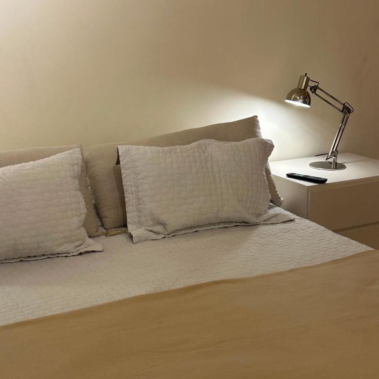 Amplio y luminoso Monoambiente en Palermo - One-Bedroom Apartment - 8