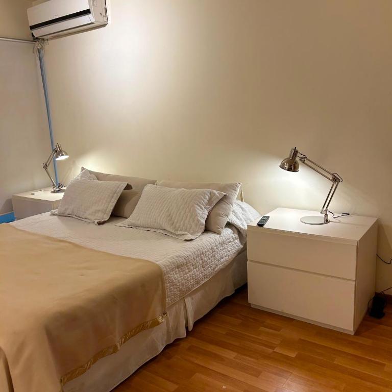 Amplio y luminoso Monoambiente en Palermo - One-Bedroom Apartment - 7