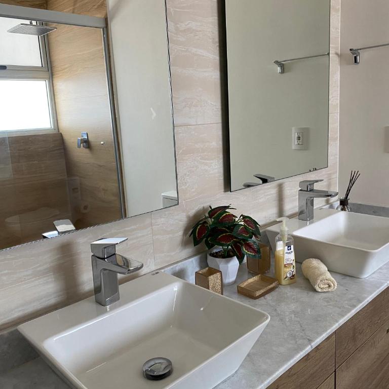 Front Beach Luxury Condo in Camino al Mar - Apartamento de 3 dormitorios - 20